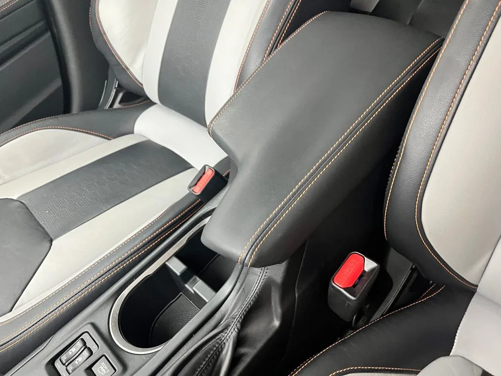 Used 2018 Orange Subaru 2.0i Limited image 29
