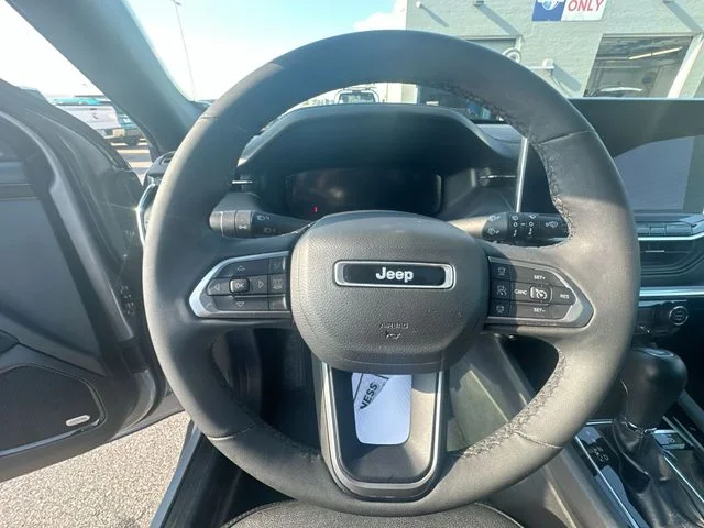 Certified Used 2023 Silver Jeep Limited image 16