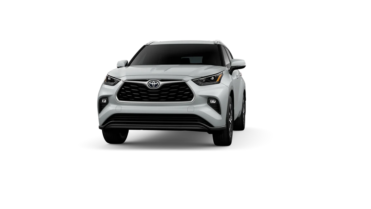 New 2026 Wind Chill Pearl Toyota XLE image 41
