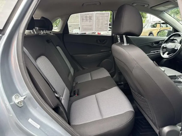 Used 2021 Silver Hyundai SEL image 13
