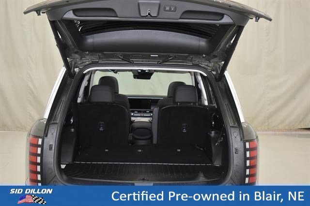 Used 2026 Titan Charcoal Pearl Hyundai SEL Convenience image 12