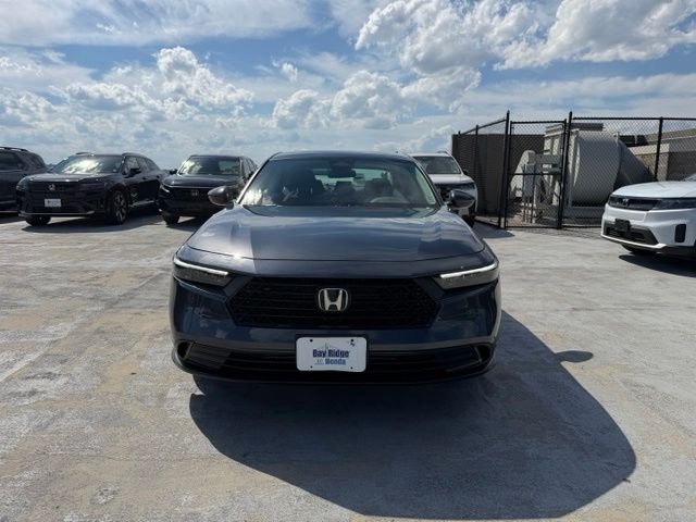 Used 2025 Gray Honda LX image 2