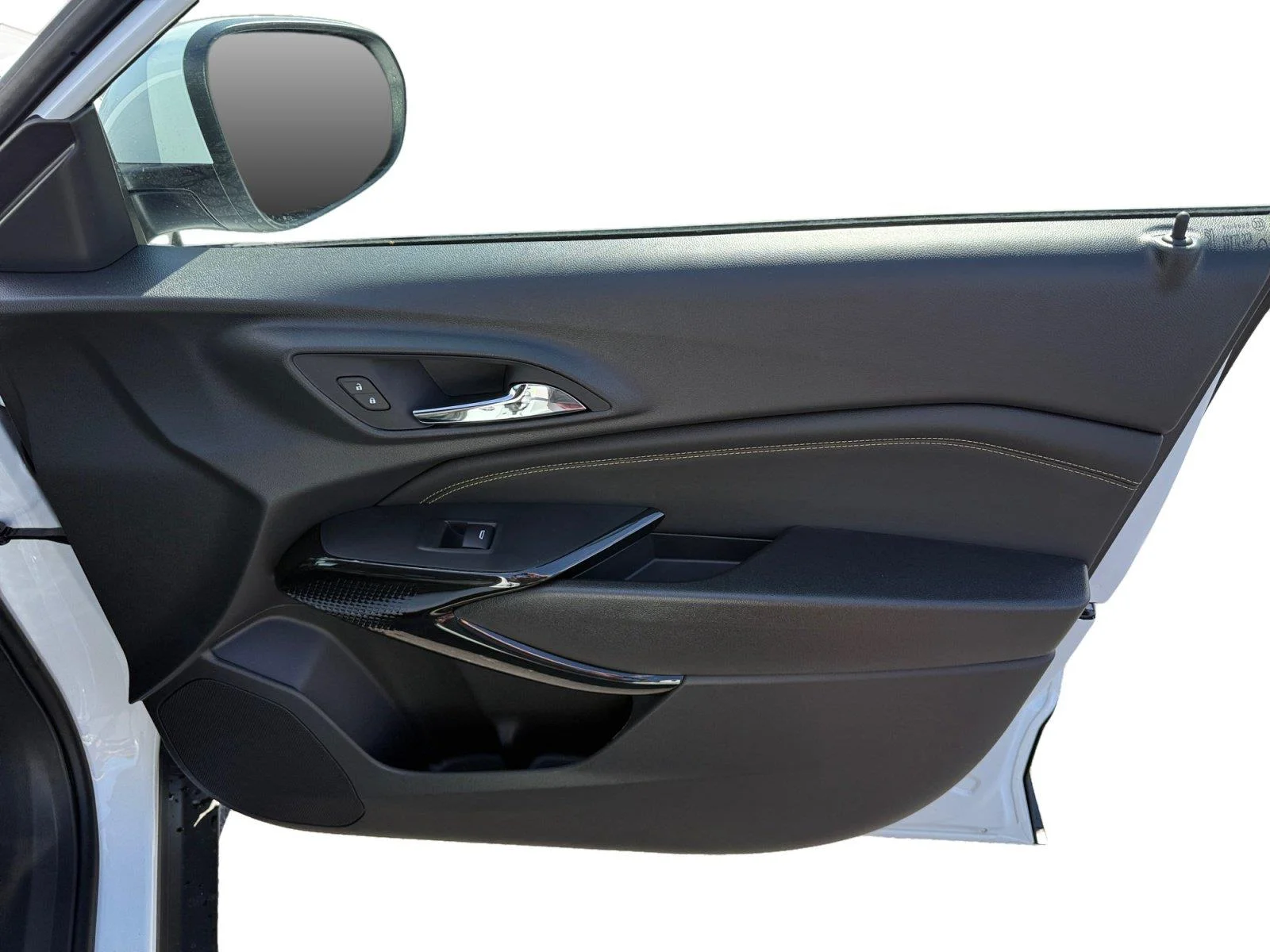 2026 Chevrolet Trax LT - Photo 24