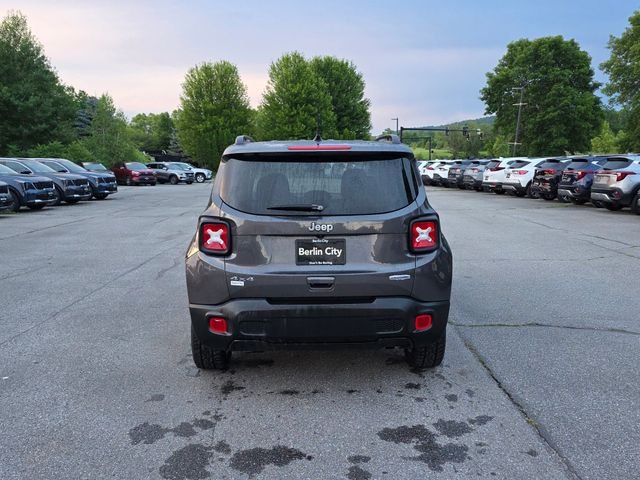 Used 2021 Crystal Metallic Jeep Latitude image 7