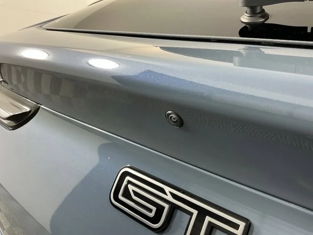 Used 2023 Vapor Blue Ford GT image 9