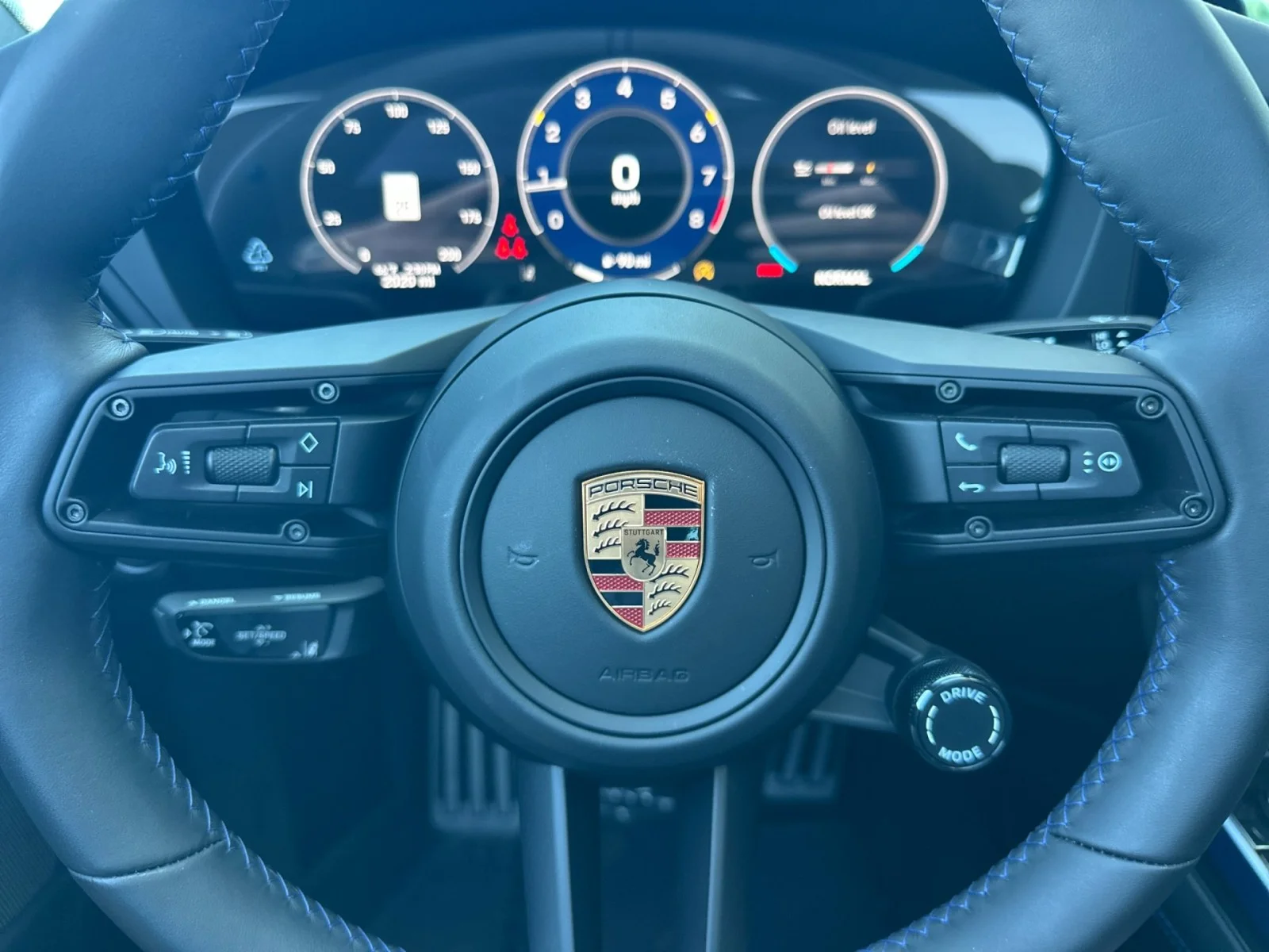 Used 2025 Gentian Blue Metallic Porsche Carrera T image 23