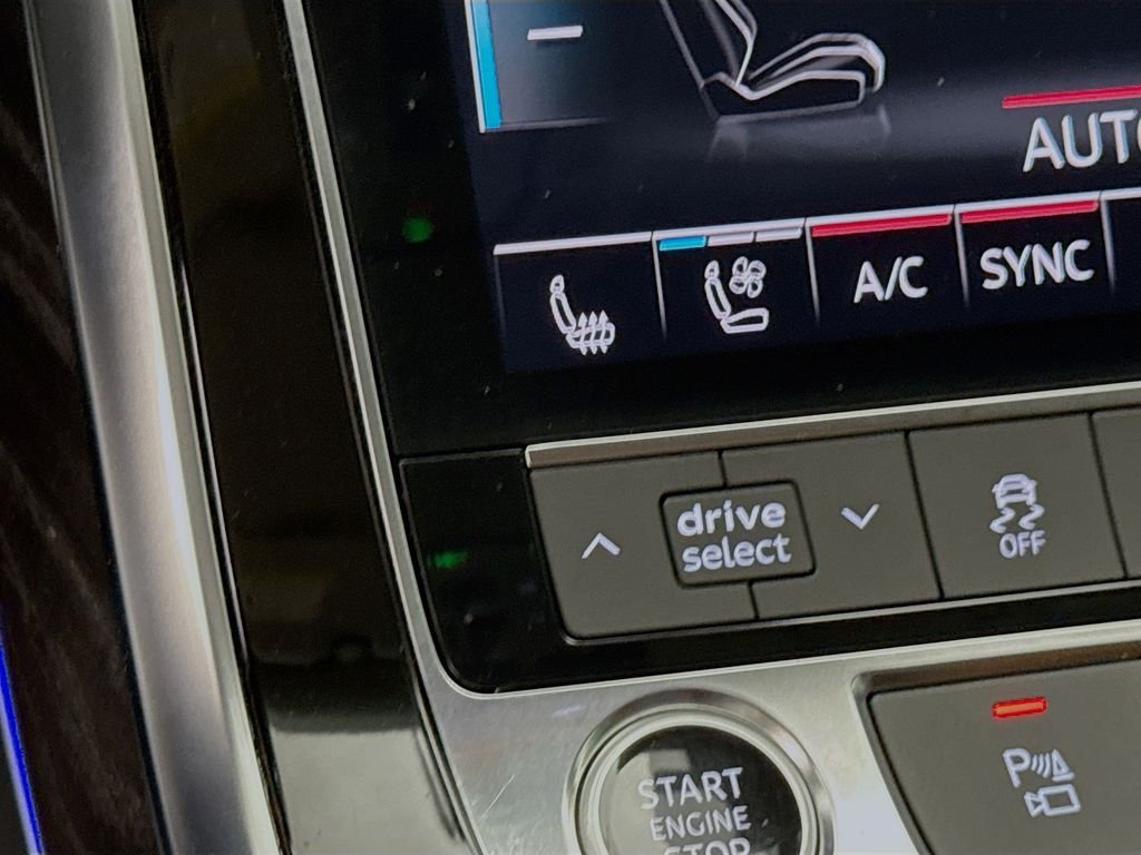 Used 2022 Silver Audi 55 Premium Plus image 19