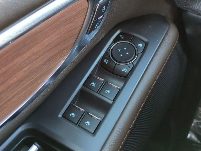 New 2026 Gray Ford King Ranch image 25