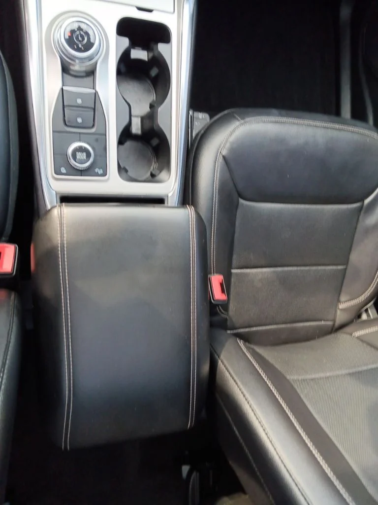Used 2022 Black Metallic Ford Limited image 21
