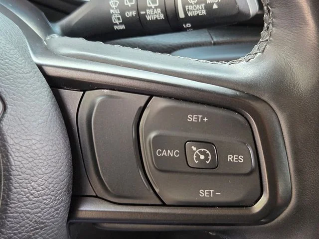 Used 2022 Black Jeep Unlimited Sport Altitude image 27