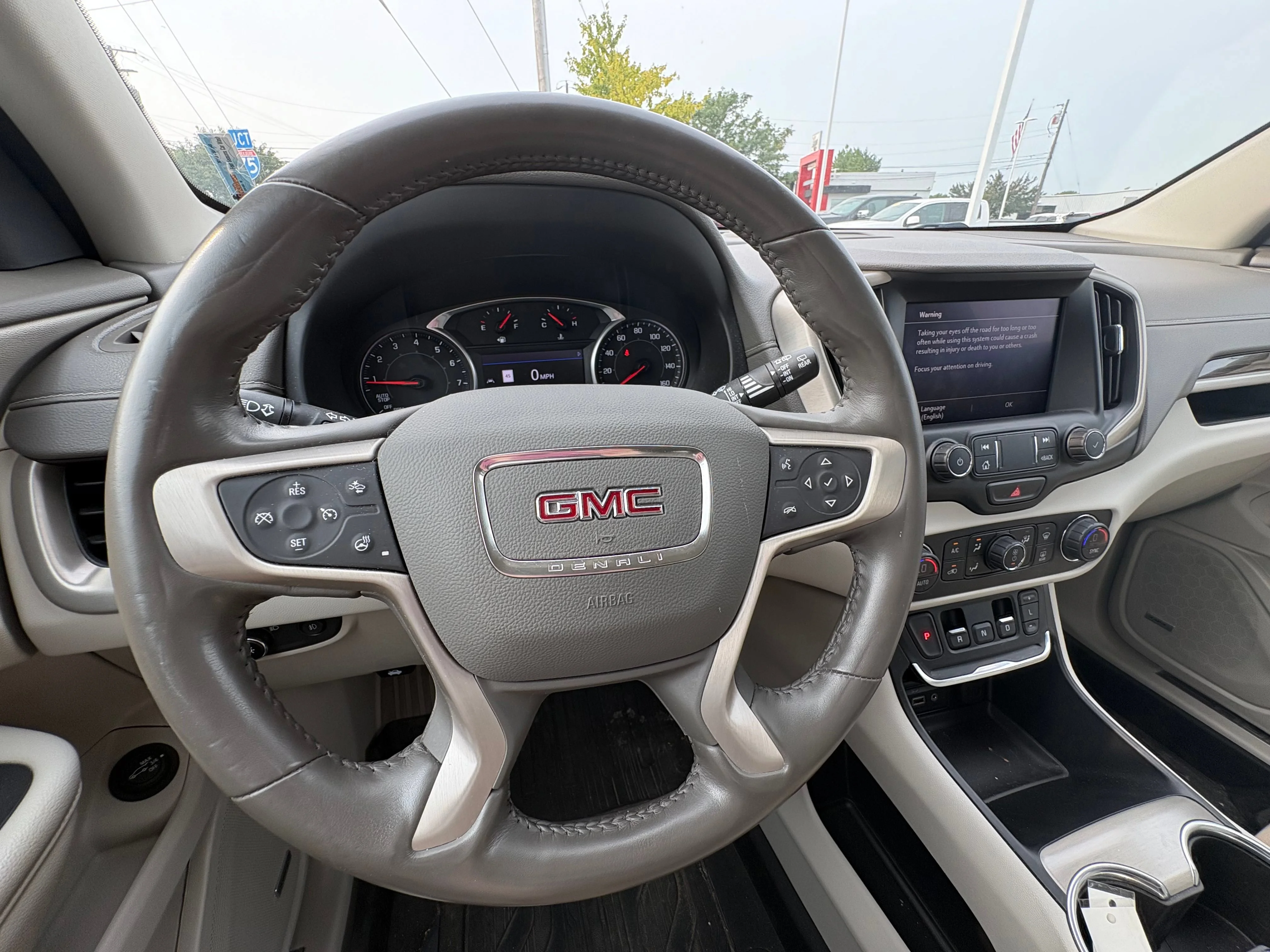 Used 2020 WHITE FROST TRICOAT GMC Denali image 9