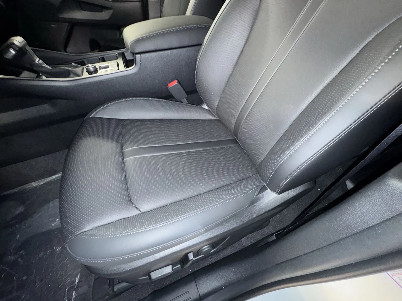 New 2026 Ivory Kia X-Line EX image 16