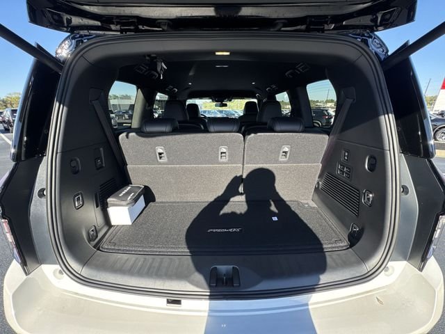 2026 Nissan Armada PRO-4X - Photo 24