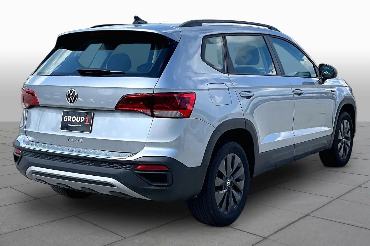 Used 2023 Pyrite Silver Metallic Volkswagen S image 23