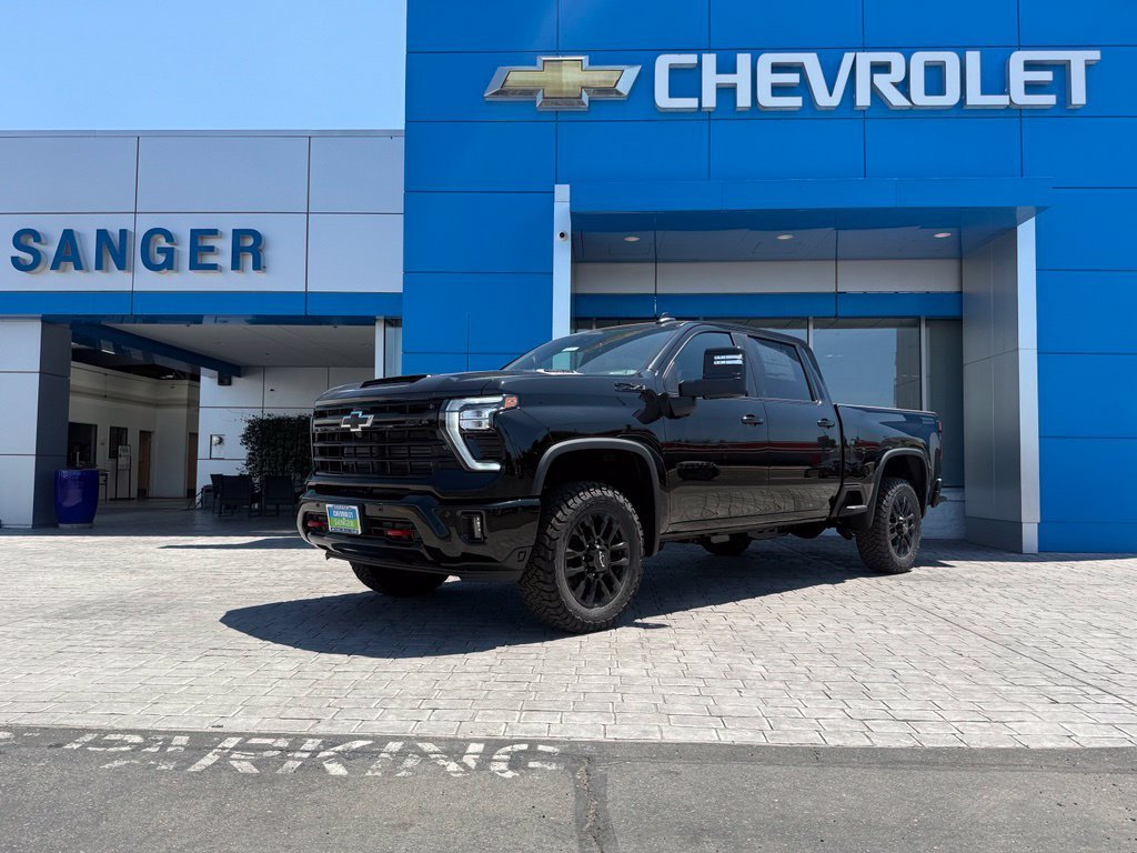 2026 Chevrolet Silverado 2500 HD LT view 2