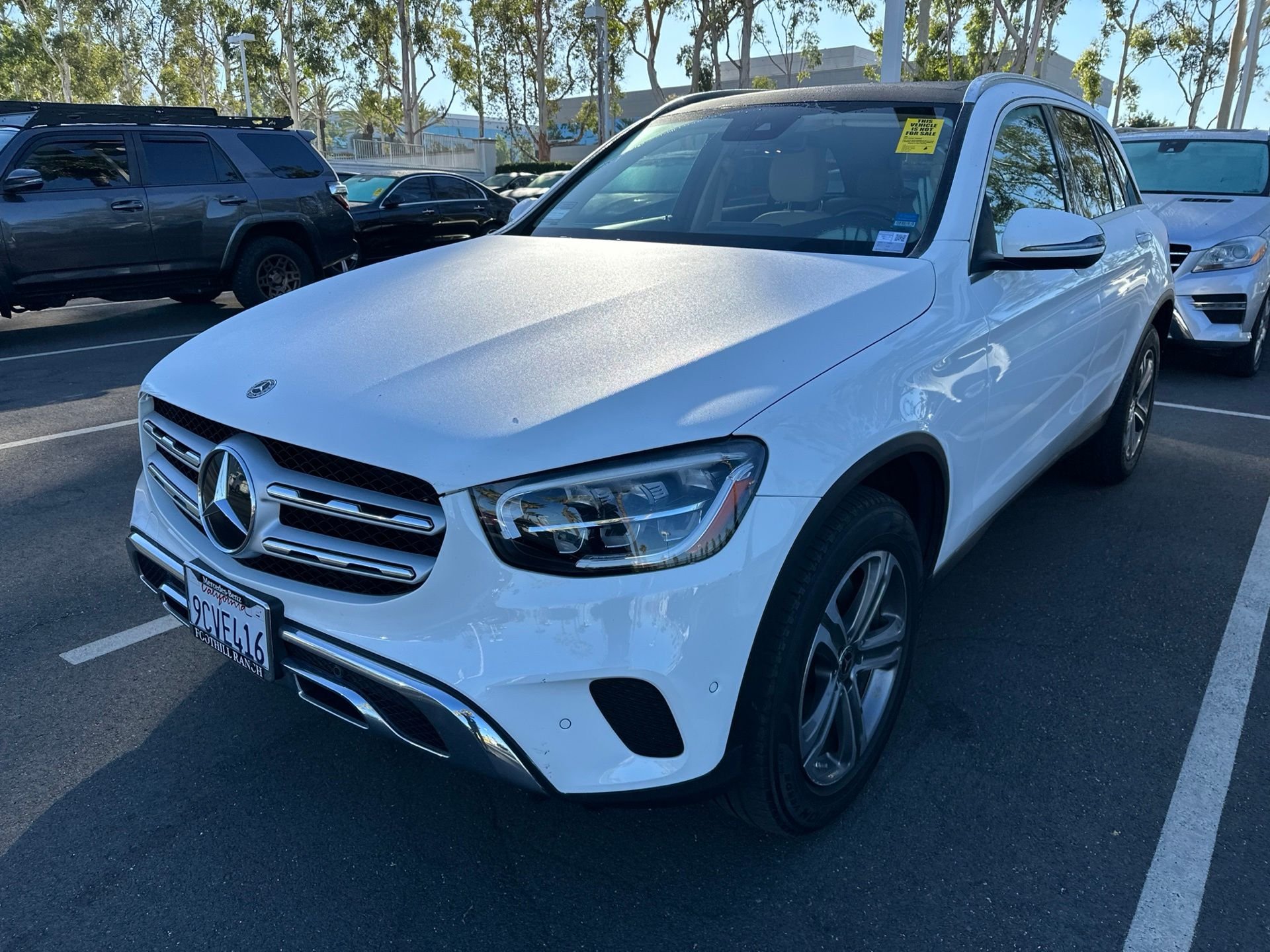 Used 2022 White Mercedes-Benz GLC 300 image 1