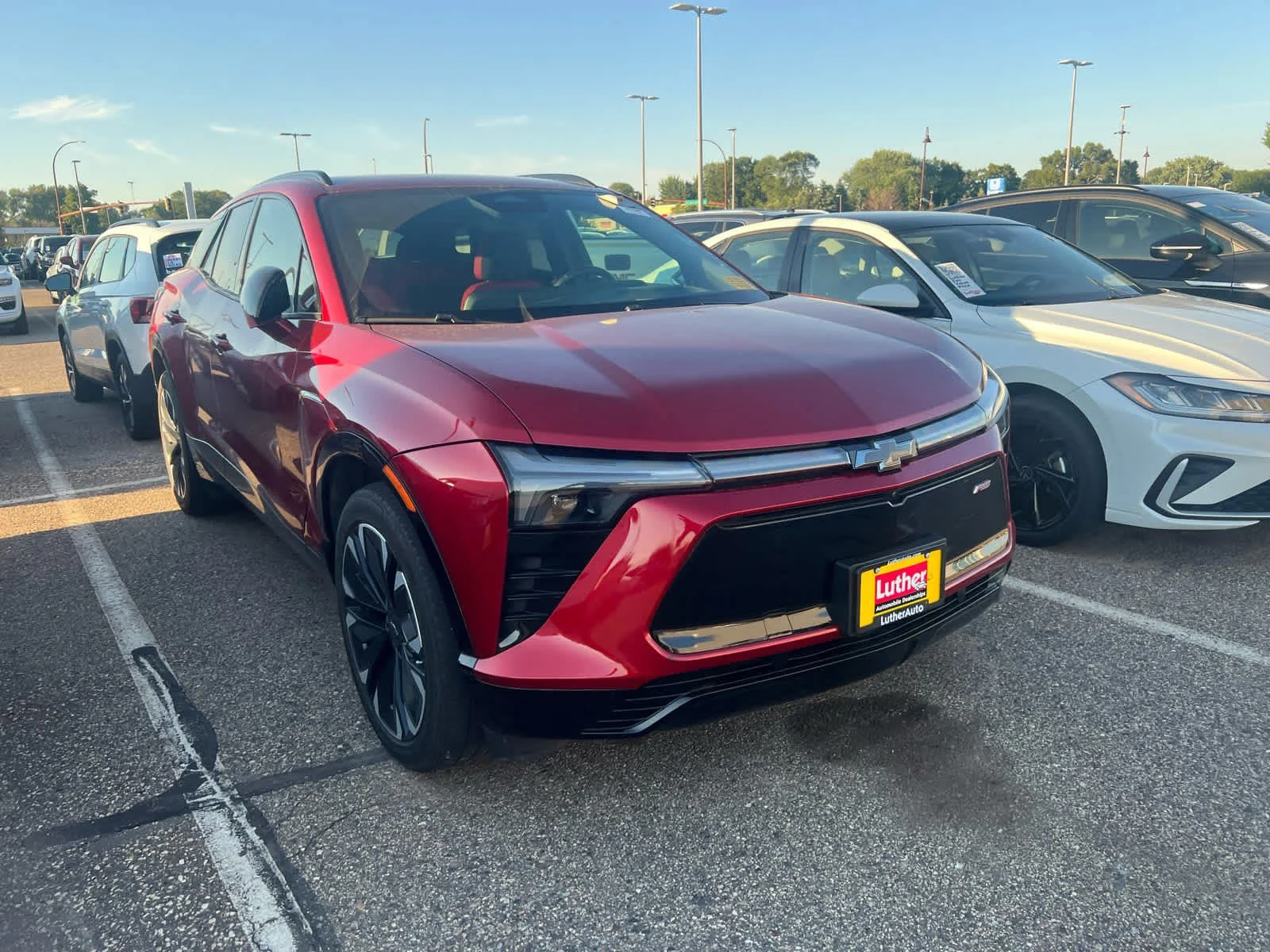 Used 2024 Chevrolet Blazer EV RS with VIN 3GNKDCRJXRS160846 for sale in Minneapolis, MN