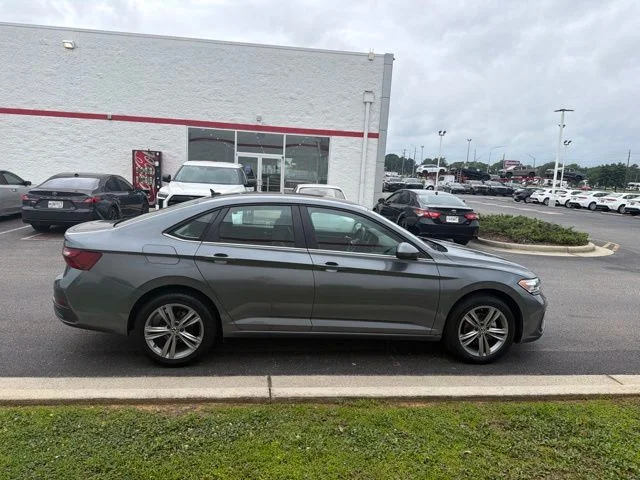 Used 2024 Gray Volkswagen 1.5T SE image 10