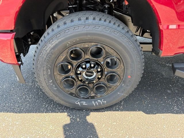 New 2026 Ruby Red Metallic Tinted Clearcoat Ford F-250® Lariat® image 30