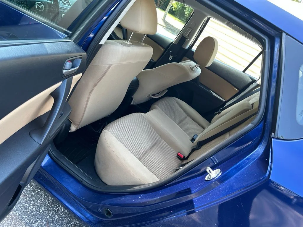 Used 2012 Blue Mazda i Touring image 26