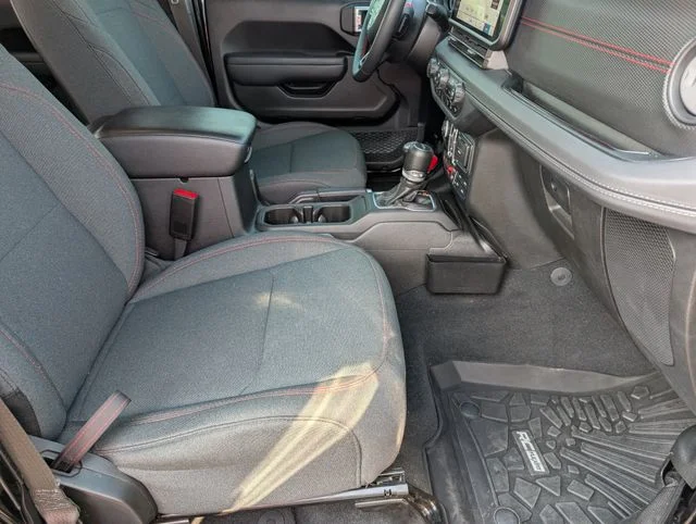 Used 2024 Black Clearcoat Jeep Rubicon image 26