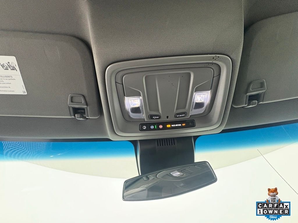 Used 2024 Summit White Chevrolet LT image 19