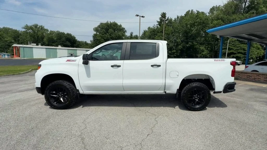 New 2026 Summit White Chevrolet Custom Trail Boss image 5