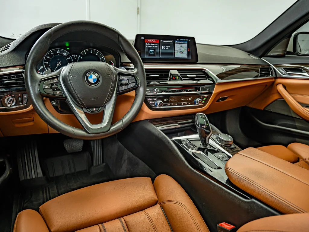 2019 BMW 5 Series 540i - Photo 34