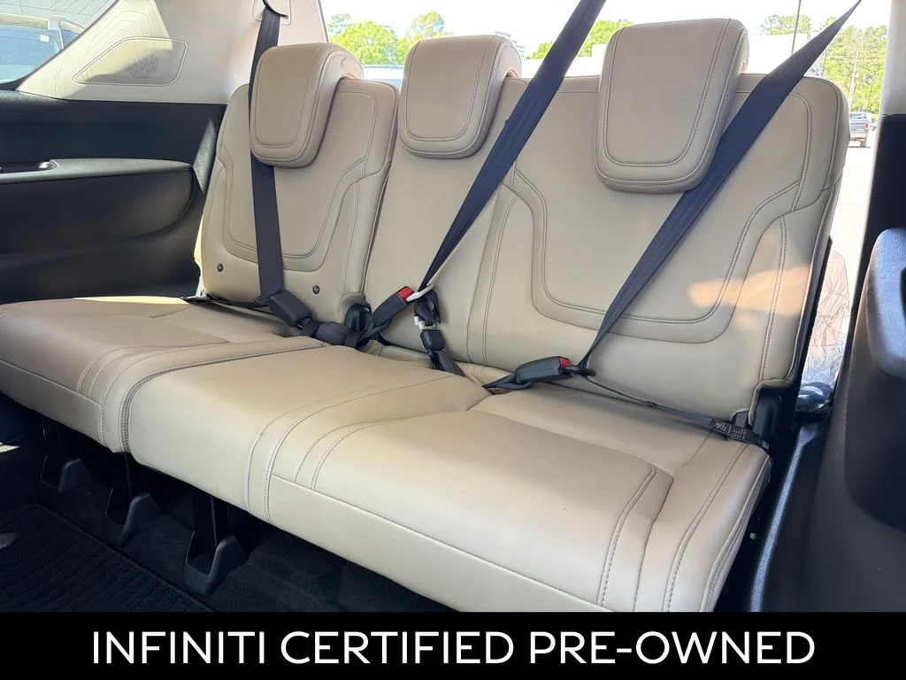 Certified Used 2026 Radiant White INFINITI PURE image 32