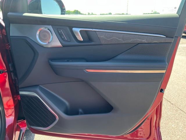 New 2026 Cherry Red Tintcoat Buick Avenir image 15