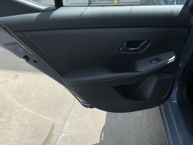 2025 Nissan Sentra SV - Photo 29