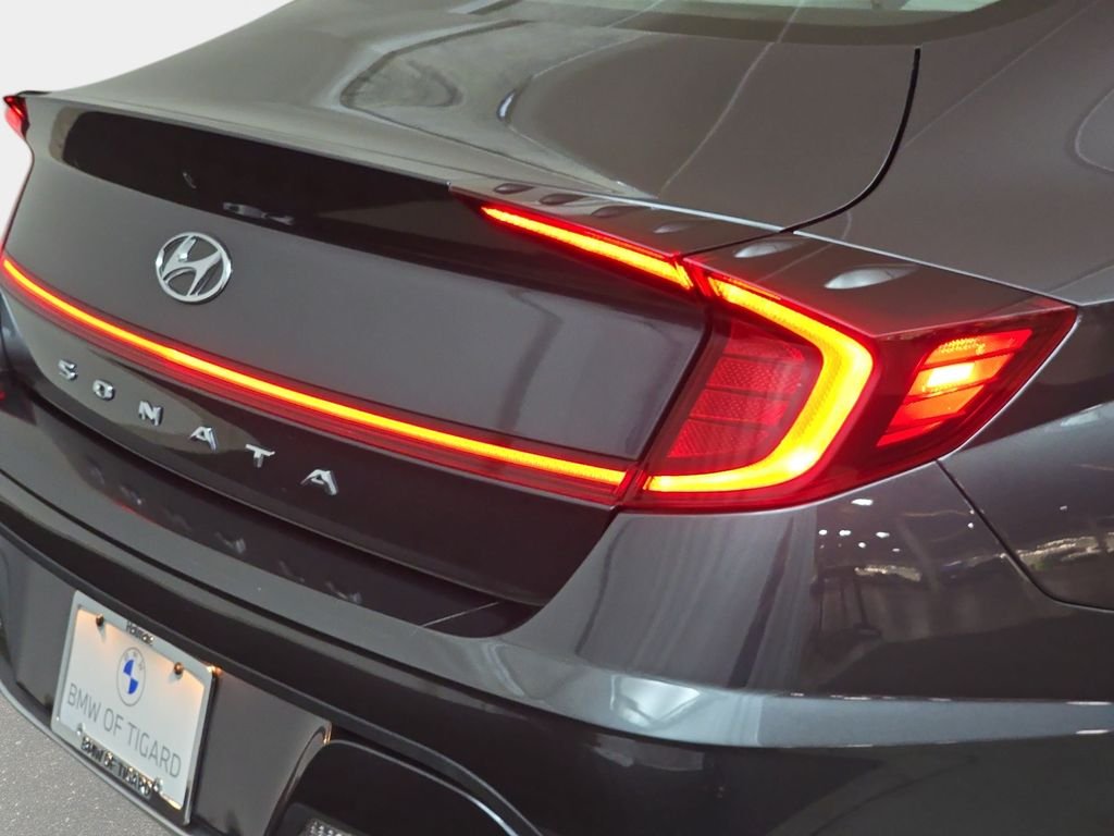 Used 2021 Portofino Gray Hyundai SE image 33