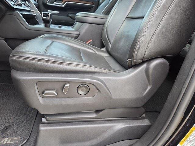 Used 2022 Onyx Black GMC Denali image 12