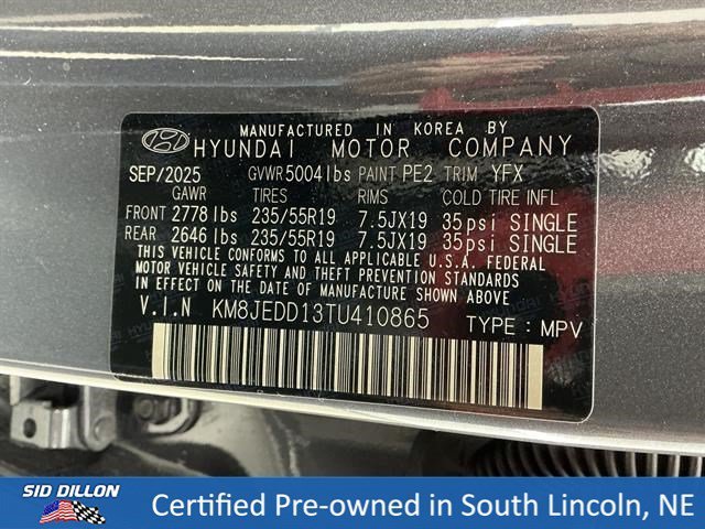 Used 2024 Diamond Black Crystal Pearlcoat Jeep Limited image 13