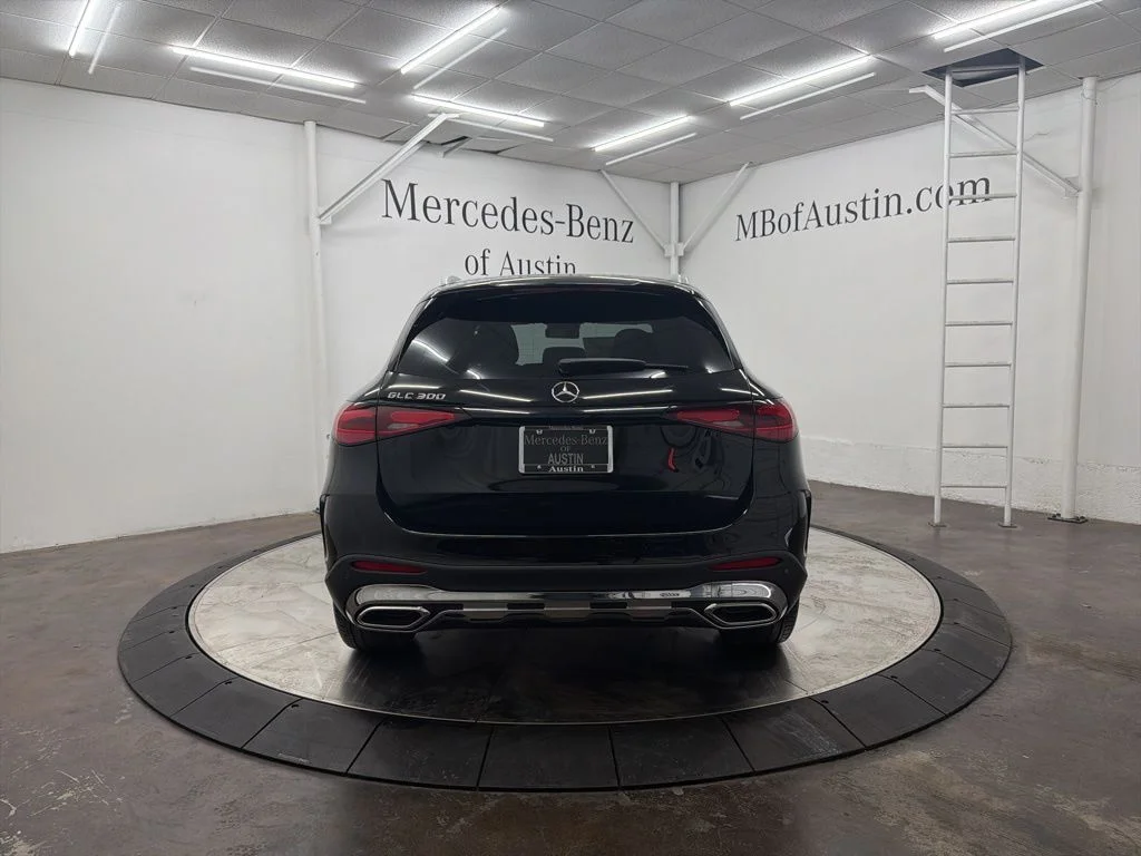 Used 2026 Black Mercedes-Benz GLC 300 image 6