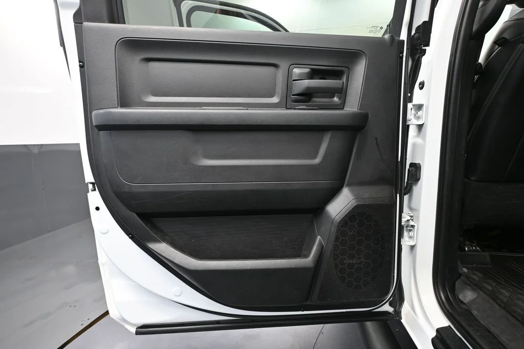Used 2022 White Ram Tradesman image 34
