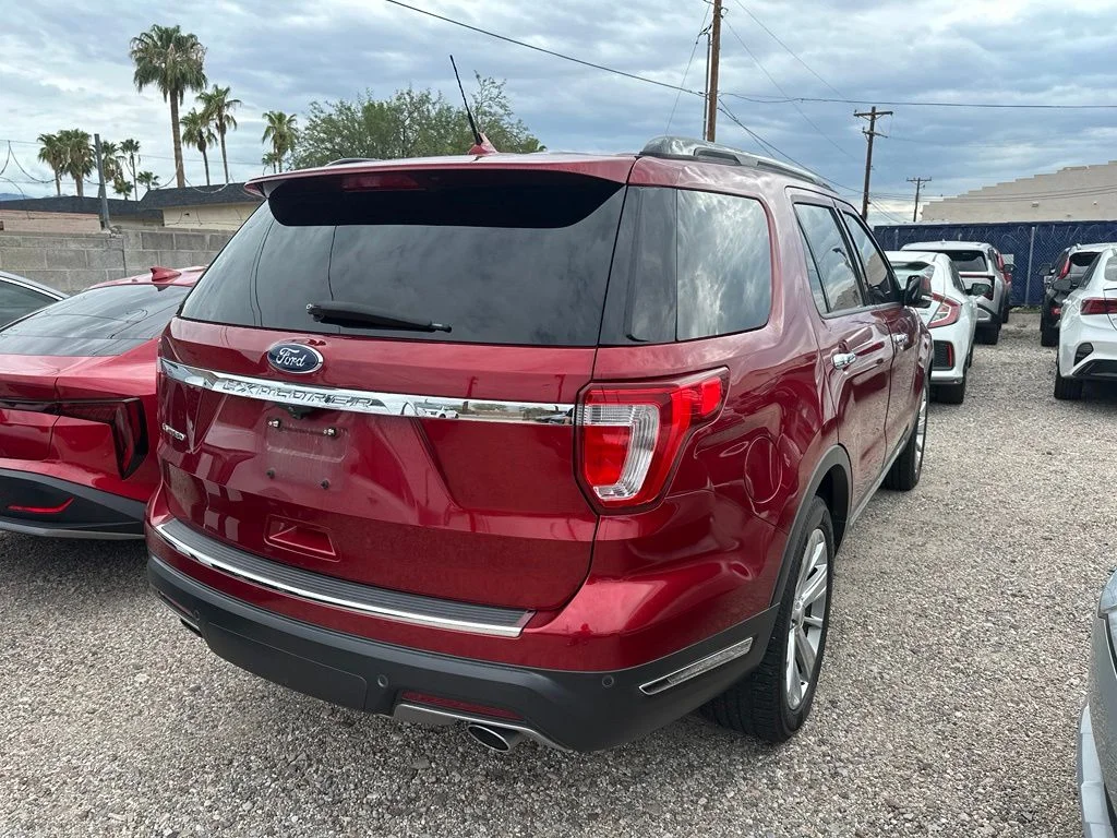 Used 2019 Red Ford Limited image 4