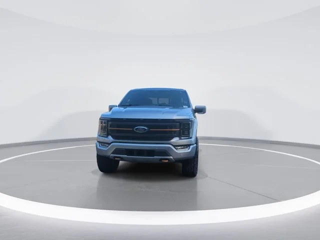 Used 2023 Silver Ford Tremor image 3