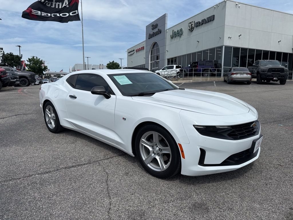 2021 Chevrolet Camaro 2.0 1LT's photo
