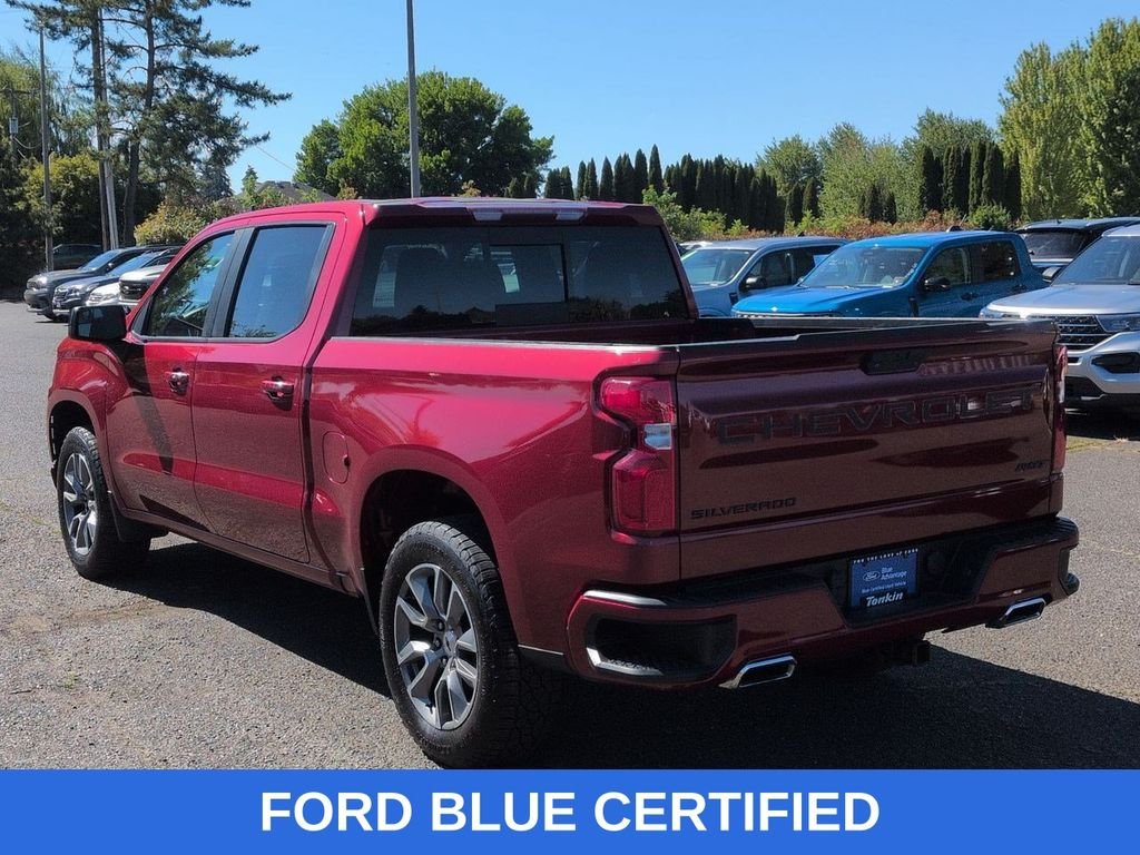 Used 2020 Cajun Red Tintcoat Chevrolet RST image 3