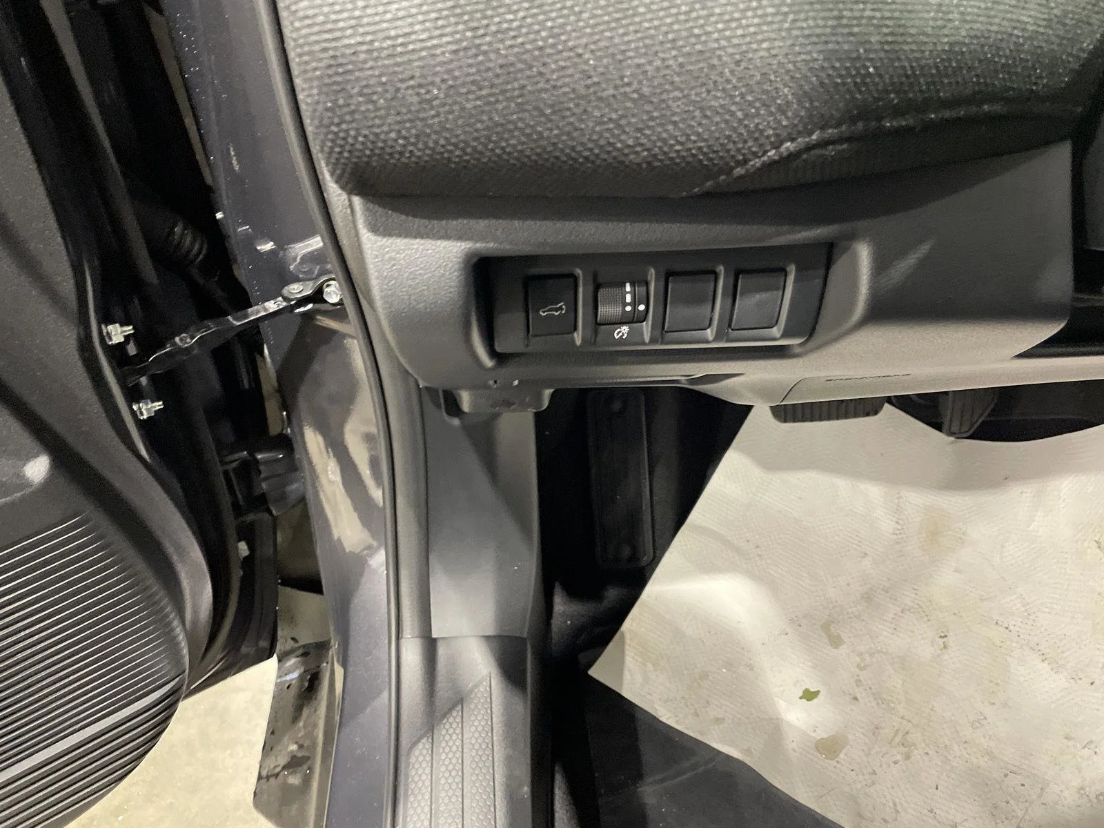 New 2026 Magnetite Gray Metallic Subaru Limited image 12
