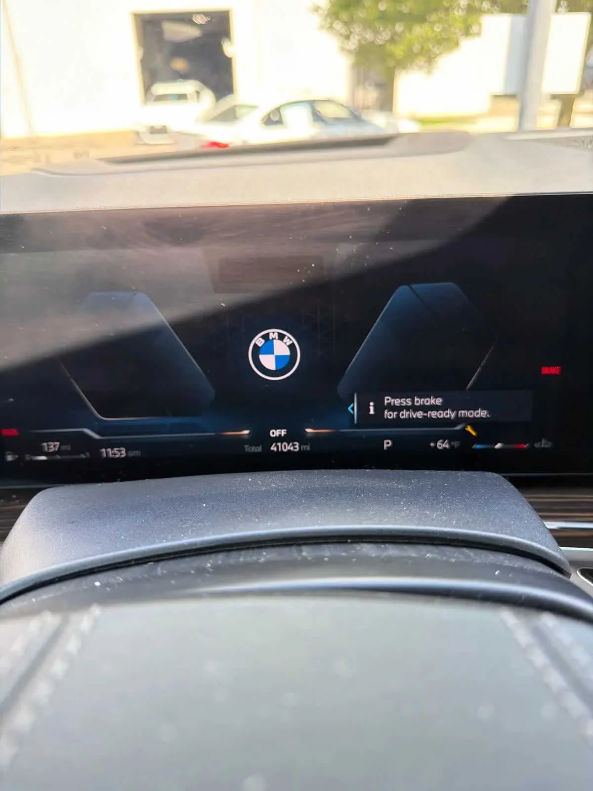 Used 2024 Tanzanite Blue II Metallic BMW xDrive40i image 5