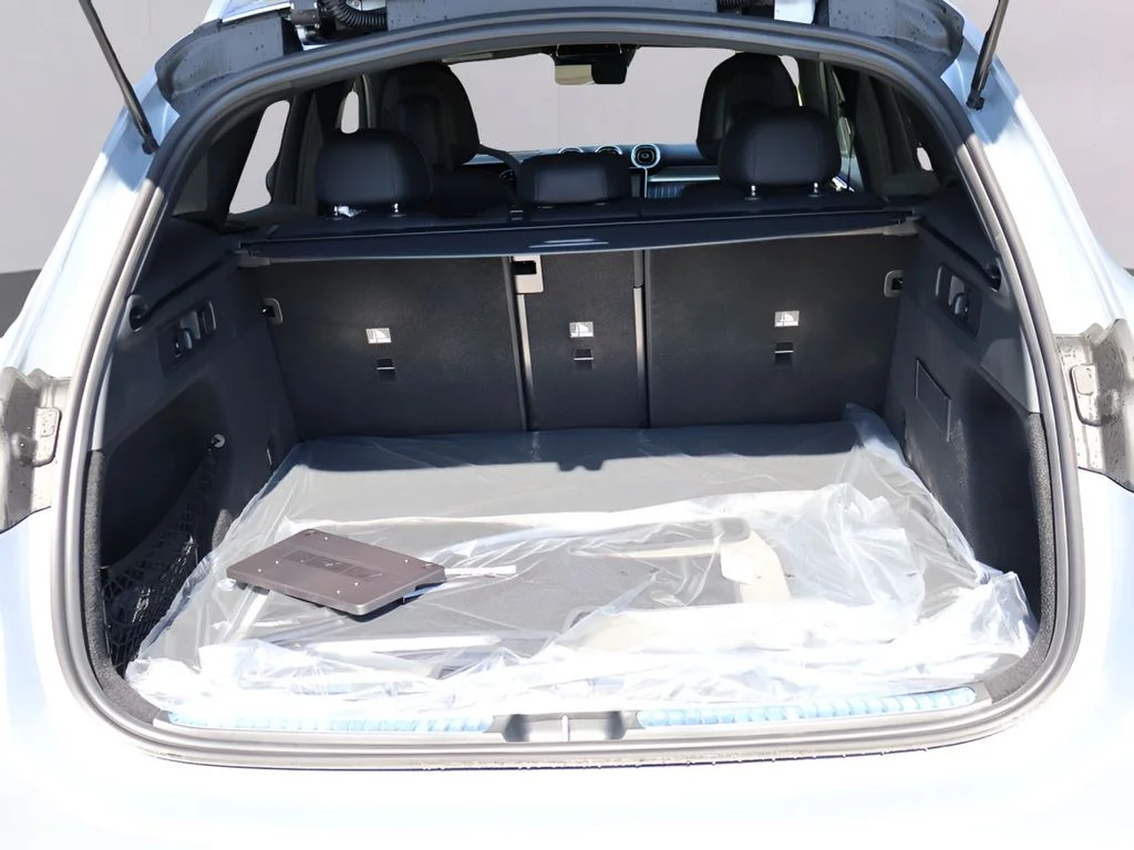 New 2026 Cirrus Silver Metallic Mercedes-Benz GLC 300 image 15