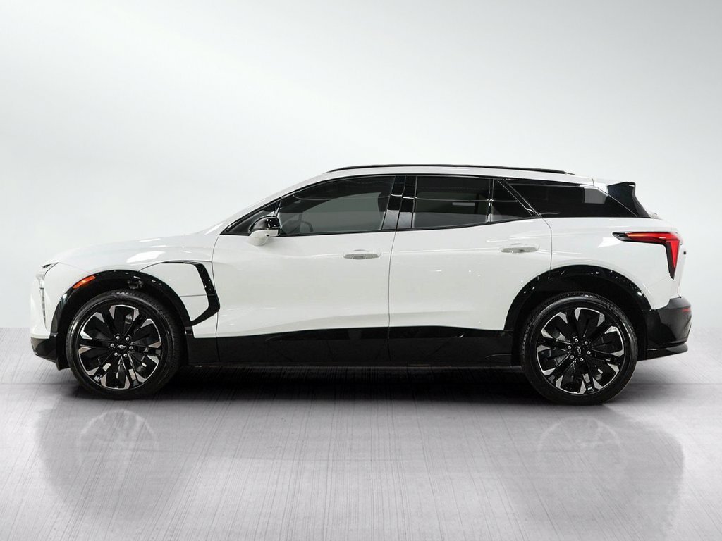 Used 2024 Chevrolet Blazer EV RS with VIN 3GNKDCRJ9RS267273 for sale in South Saint Paul, MN