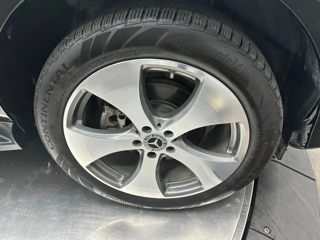 Used 2018 Black Mercedes-Benz GLE 350 image 6