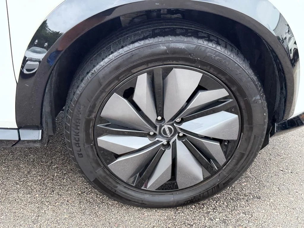 Used 2023 White Nissan ENGAGE image 19