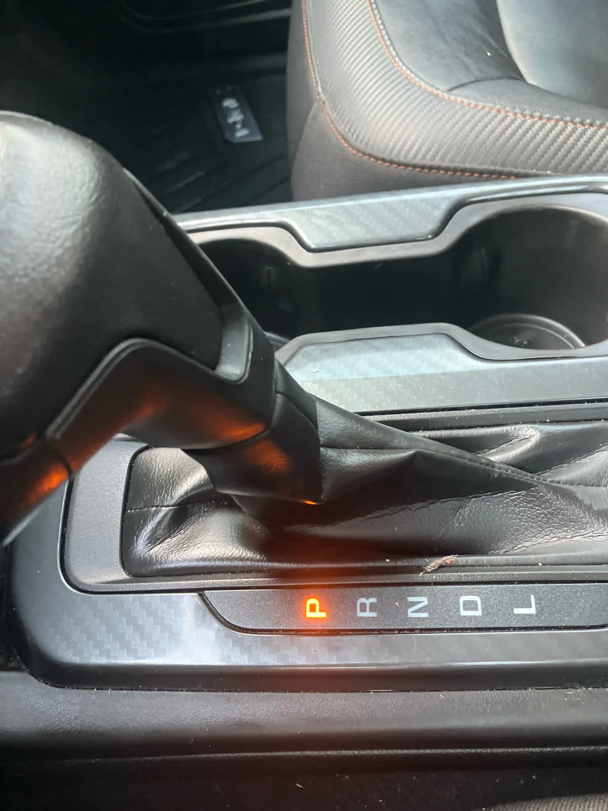 Used 2021 Summit White GMC 4WD AT4 w/Leather image 30