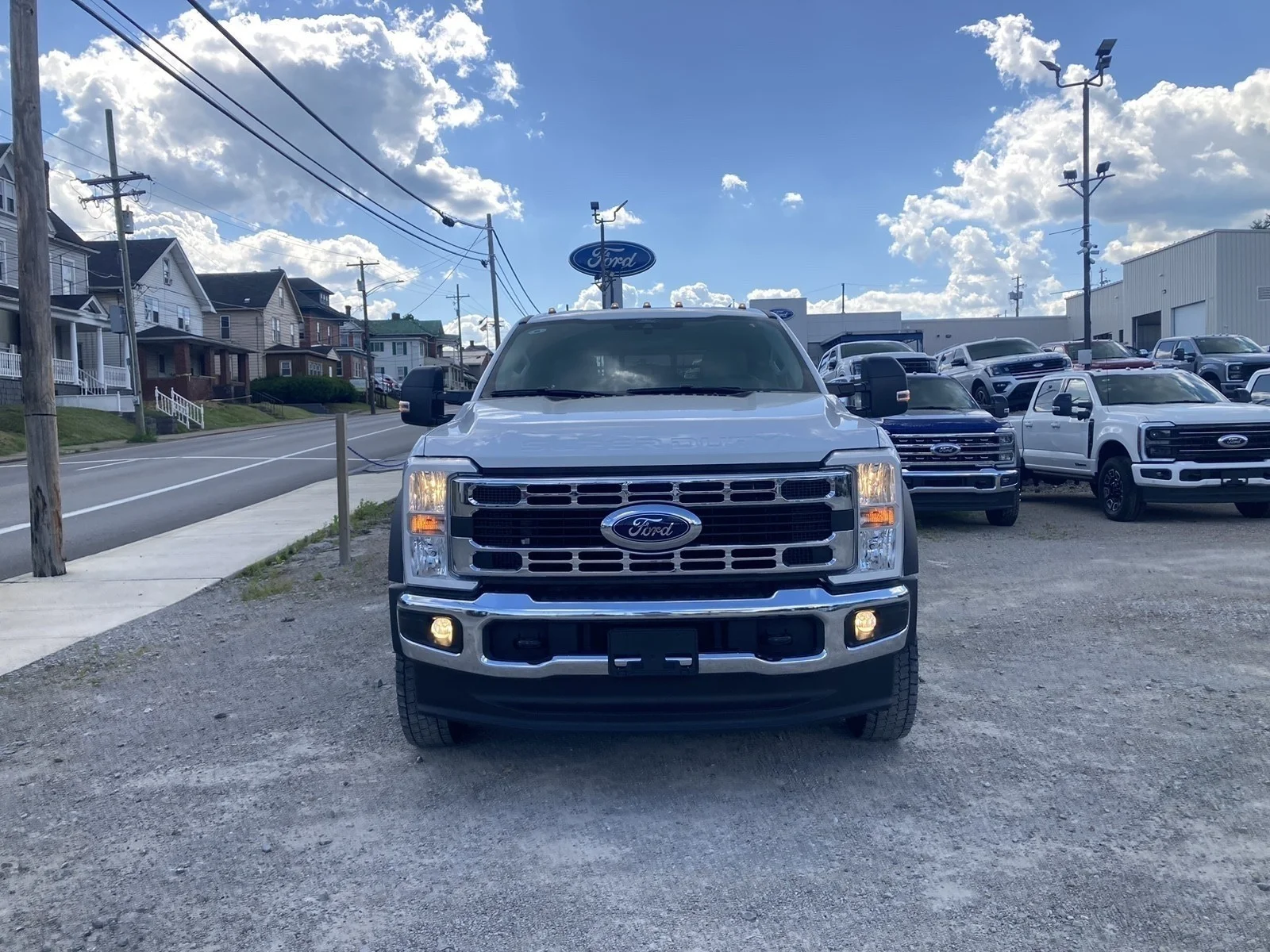 New 2026 Oxford White Ford F-450® XL image 2