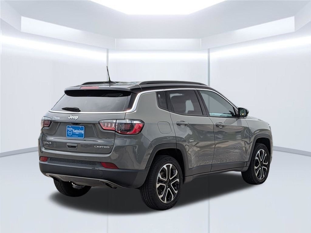 Used 2023 Gray Jeep Limited image 6