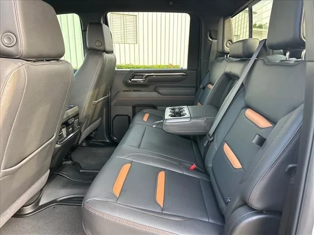 Used 2025 Silver GMC AT4 image 18